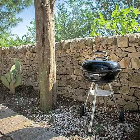 Ad Un Passo Da Cisternino - Trulli Con Foresta, Bici E Bbq Отель